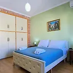 Apartamento Licenji *