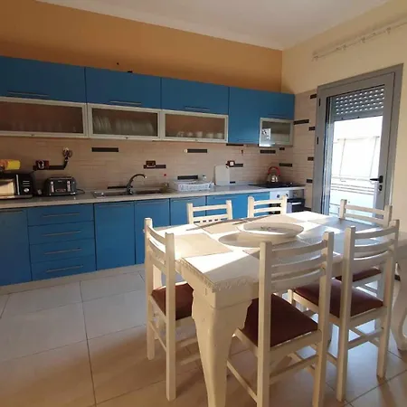 Licenji Lägenhet Vlorë