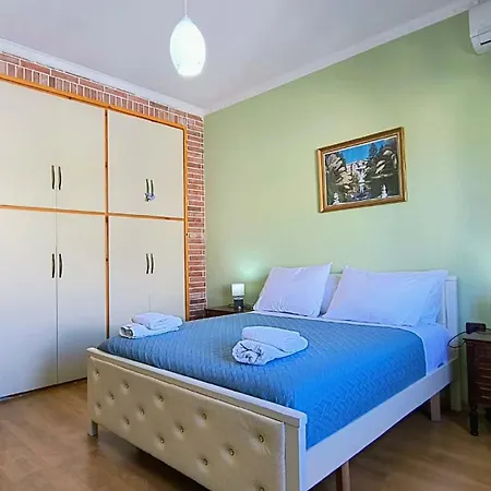 Apartment Licenji *