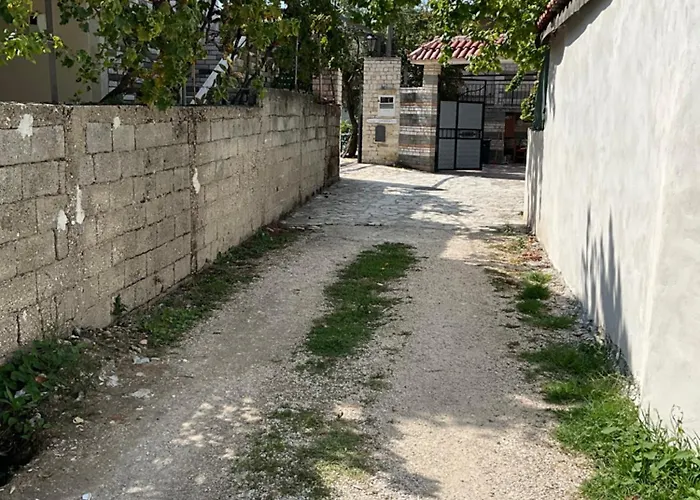 아파트 Licenji Vlorë