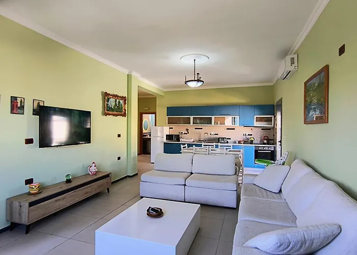 Apartament Licenji *