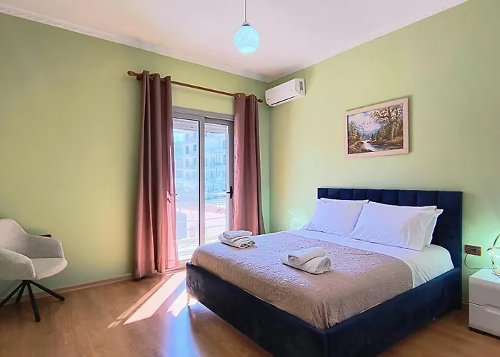 Apartament Licenji *