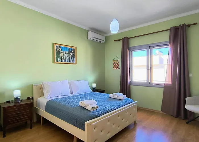 Licenji Apartament Wlora
